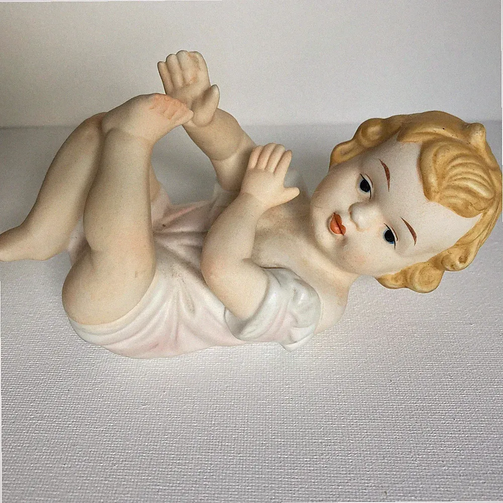 Antique Piano Baby Blonde Blue Eyed Reclining 6" length