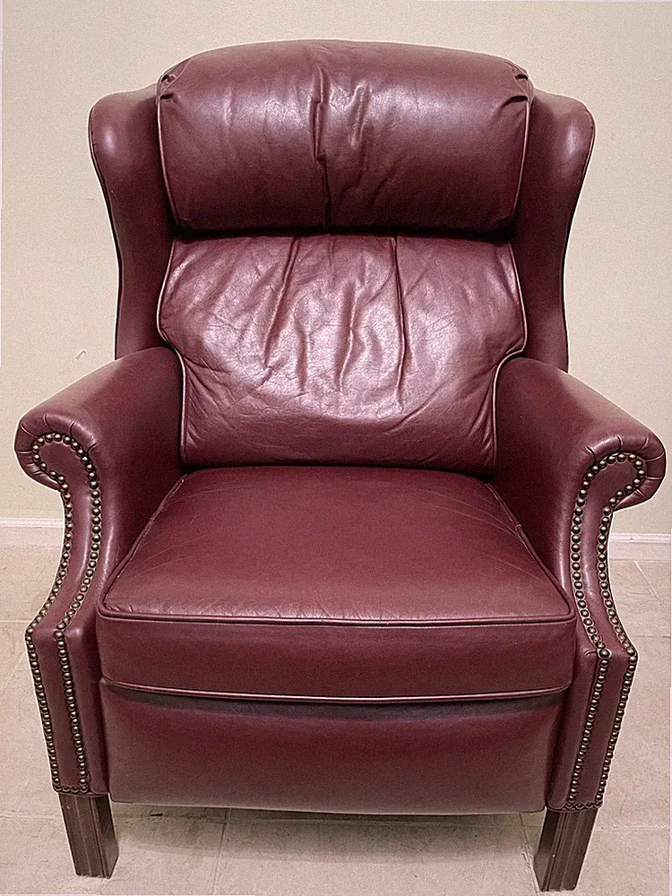 Bradington Young Inc wingback Leather recliner chair Made In the USA