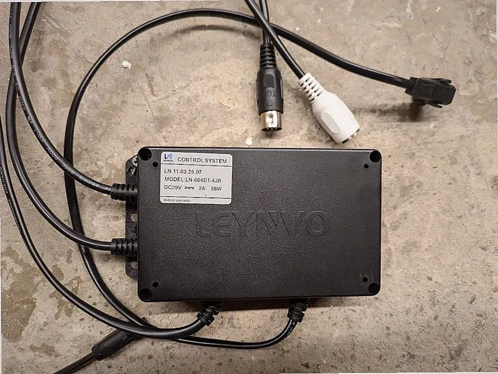 EYNVO Model LN-604DT-4JR Control System For power recliners and lift chairs