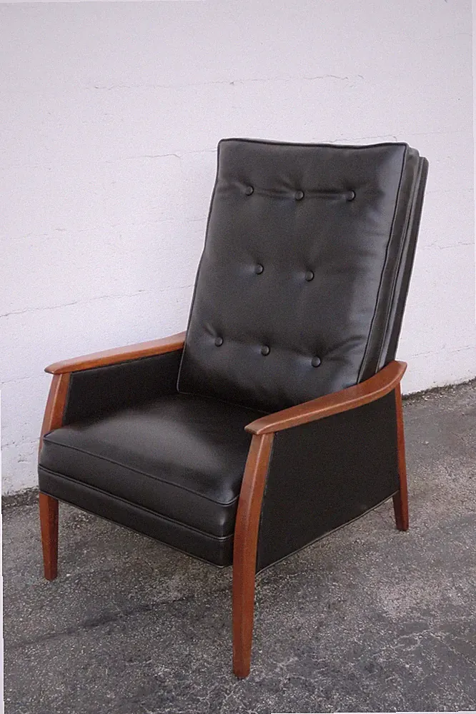 Milo Baughman for Thayer Coggin Mid Century Modern Recliner Lounge Chair 6208